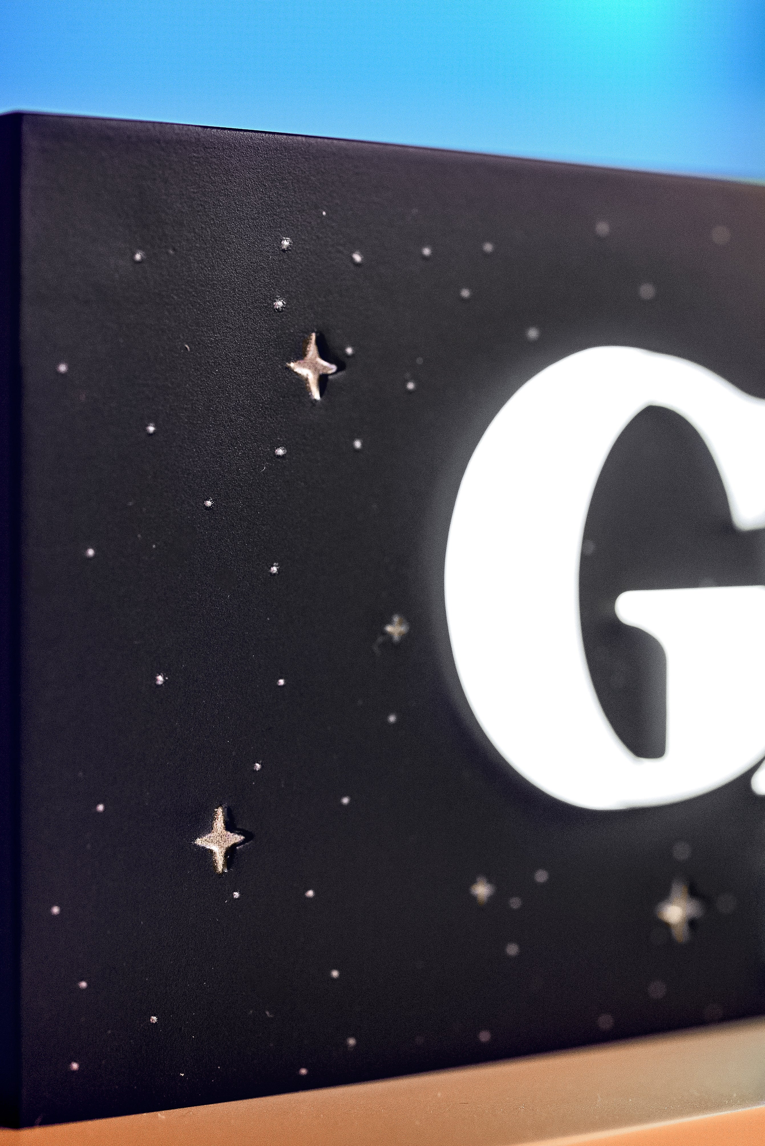 原神 Genshin Impact: The Official Licensed Light